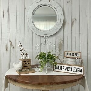 Decorative White Distressed Metal Display Stand